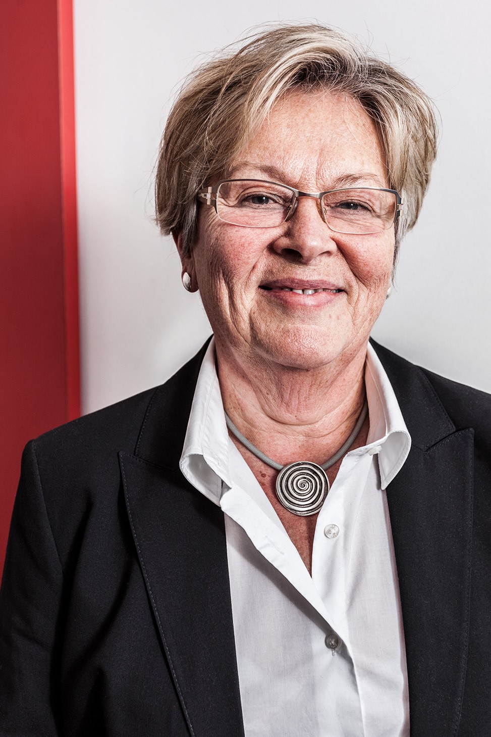 Unser Senior Consultant <b>Ursula Koch</b> hat in einem Leitfaden auf knapp 20 <b>...</b> - Ursula-Koch